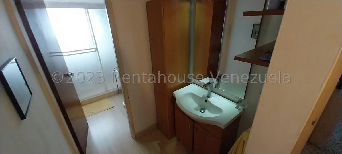 Casa (Duplex) en Venta en El Marques, Distrito Metropolitano - 28