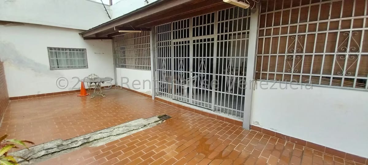 Casa (Duplex) en Venta en El Marques, Distrito Metropolitano - 34