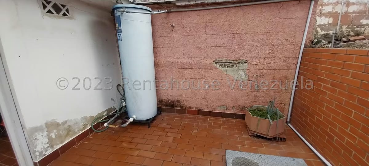 Casa (Duplex) en Venta en El Marques, Distrito Metropolitano - 35