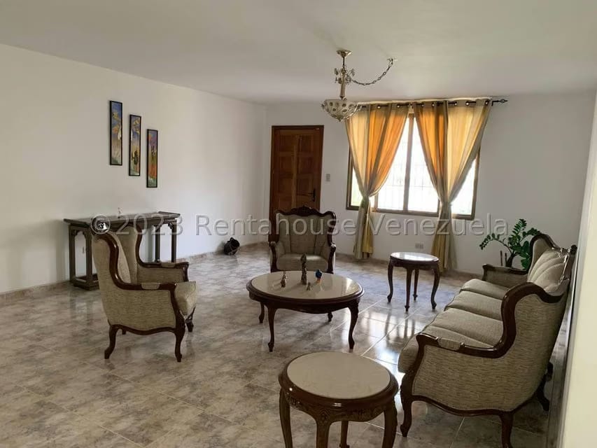 Casa (Duplex) en Venta en El Marques, Distrito Metropolitano - 7