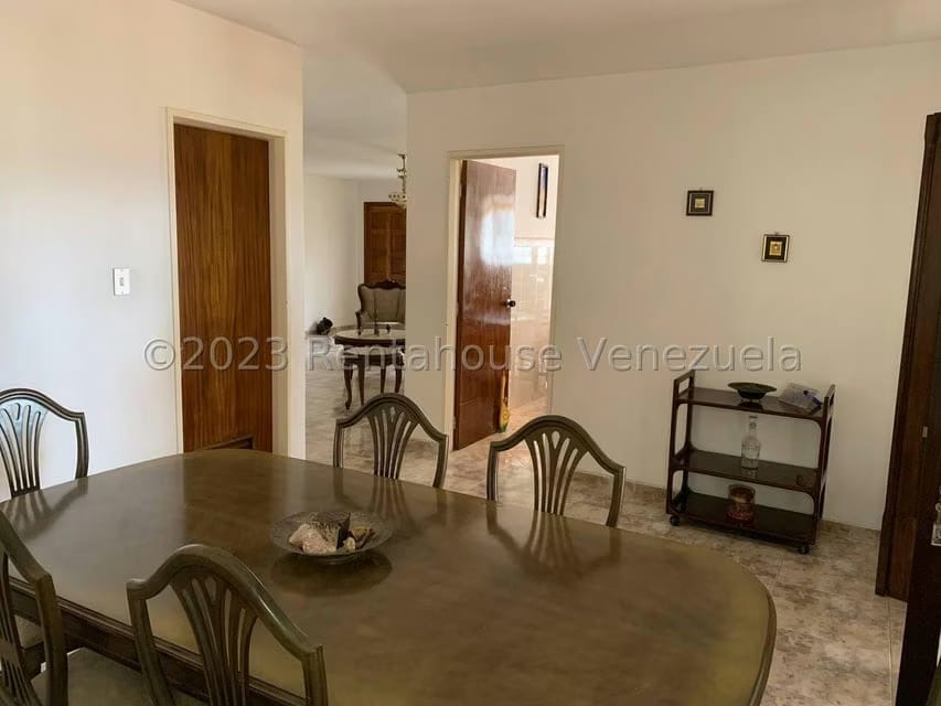 Casa (Duplex) en Venta en El Marques, Distrito Metropolitano - 9