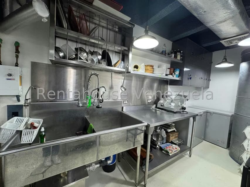 Comercial (Local Comercial) en Venta en Santa Fe Norte, Distrito Metropolitano - 14