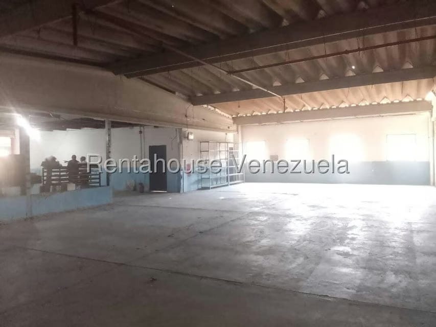 Comercial (Galpon - Deposito) en Venta en Sector Industrial Cloris, Miranda - 20