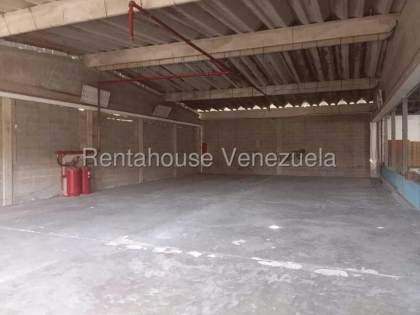 Comercial (Galpon - Deposito) en Venta en Sector Industrial Cloris, Miranda - 27