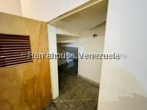 Comercial (Local Comercial) en Alquiler en La Cooperativa, Aragua - 12