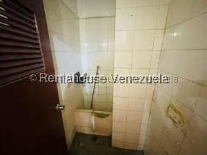 Comercial (Local Comercial) en Alquiler en La Cooperativa, Aragua - 14