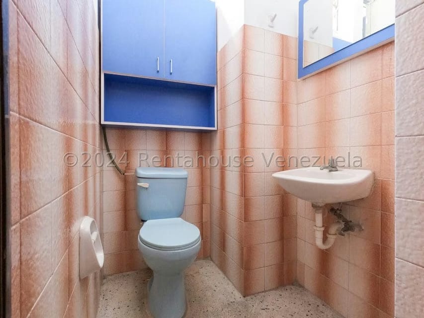Comercial (Oficina) en Alquiler en Centro, Lara - 12