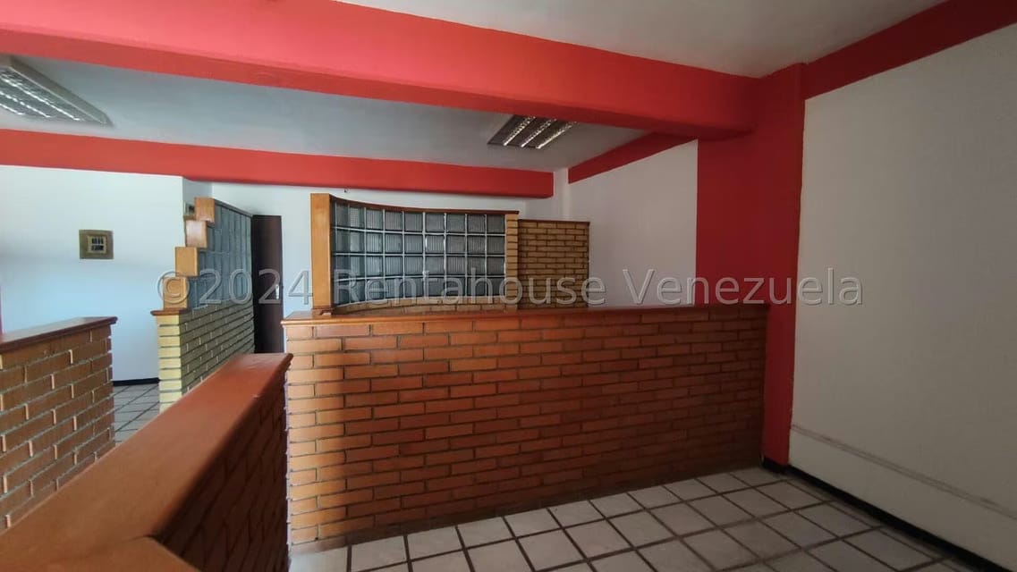 Comercial (Oficina) en Alquiler en Centro, Lara - 13