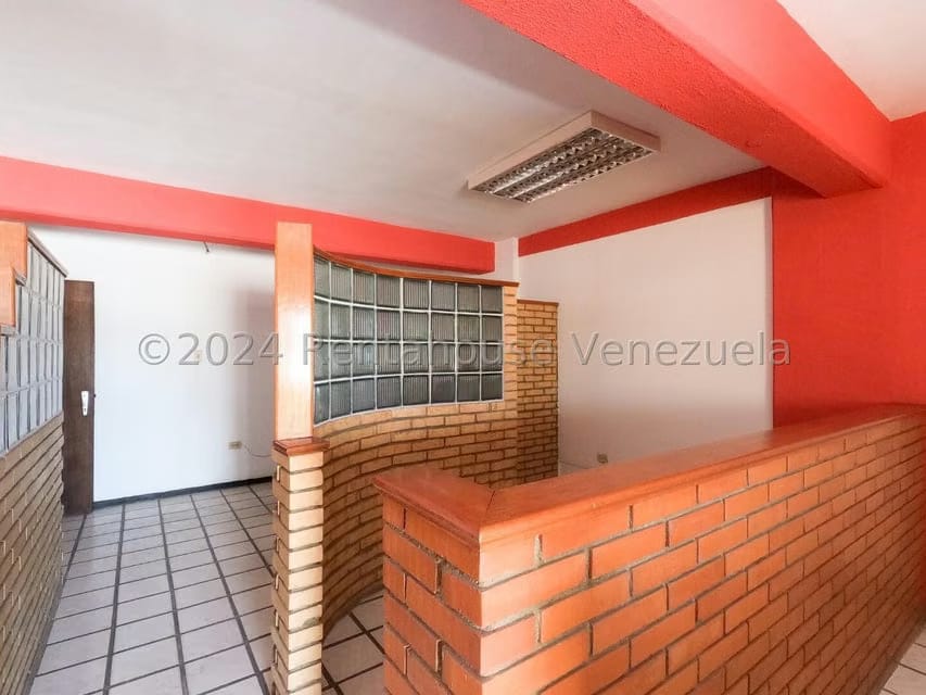 Comercial (Oficina) en Alquiler en Centro, Lara - 14