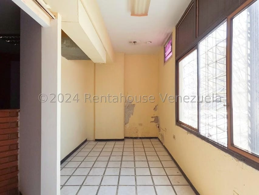 Comercial (Oficina) en Alquiler en Centro, Lara - 20