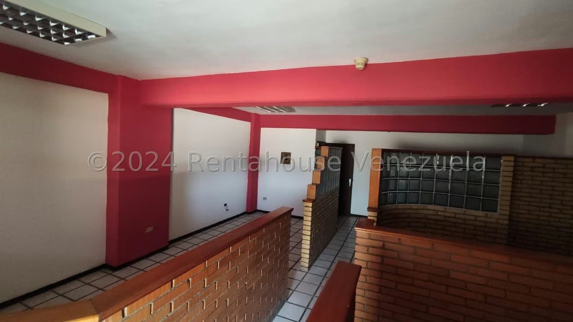 Comercial (Oficina) en Alquiler en Centro, Lara - 26