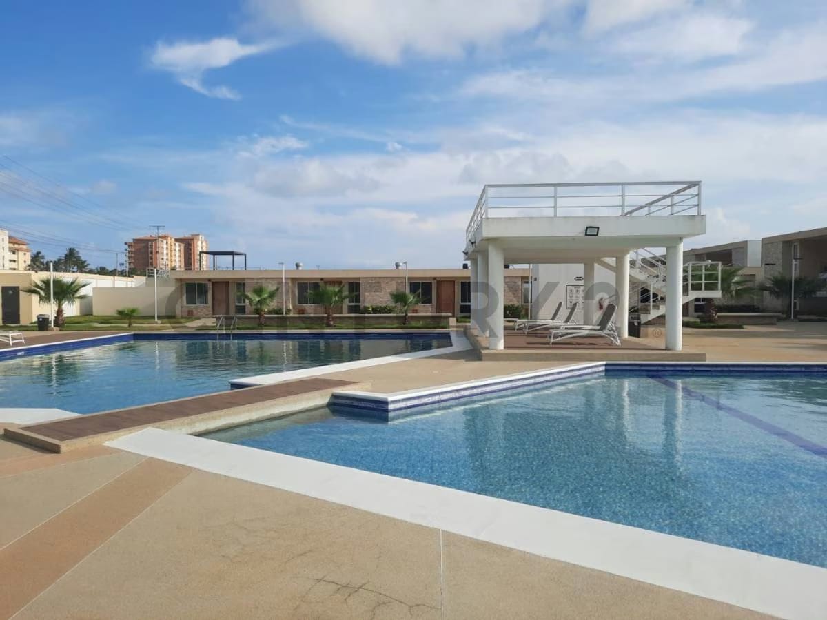 Venta de Apartamento Moderno en Tucacas - 3