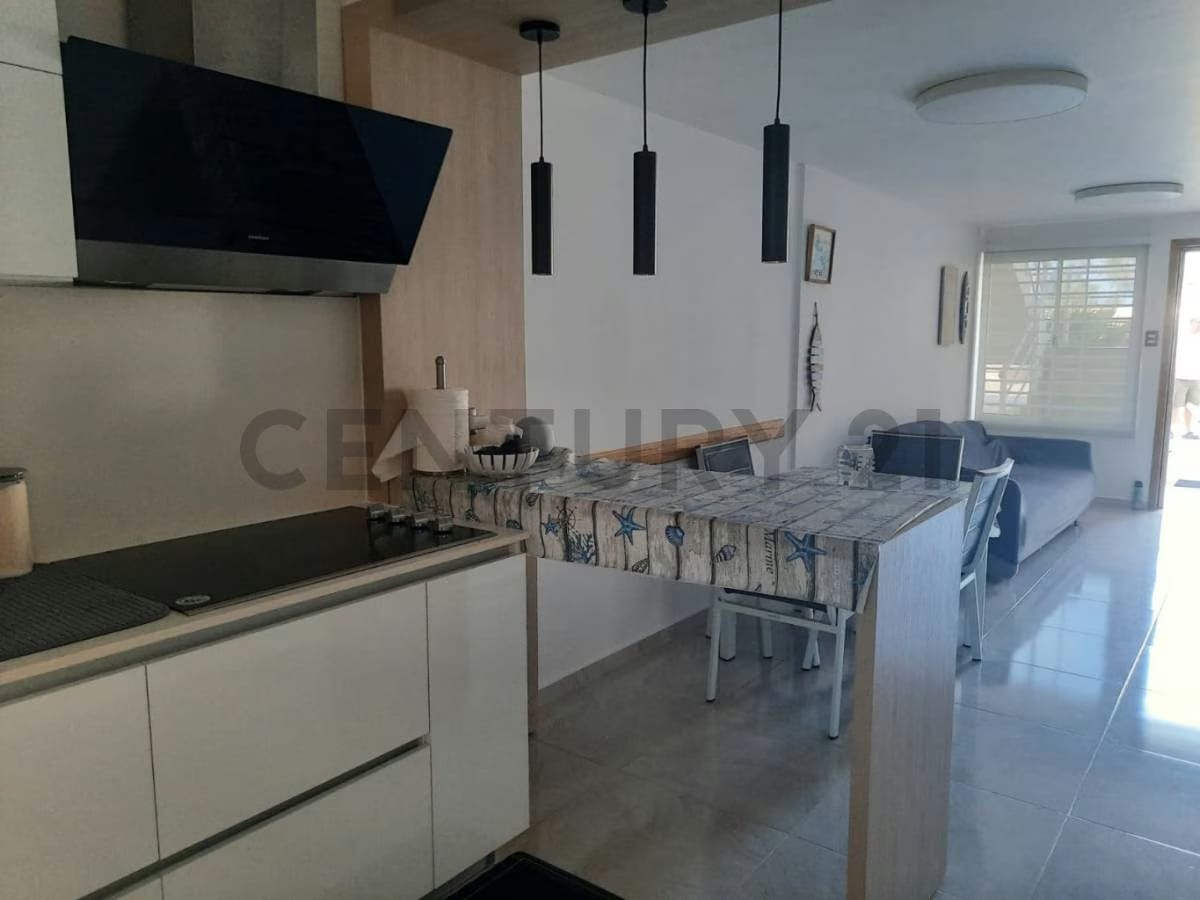Venta de Apartamento Moderno en Tucacas - 8
