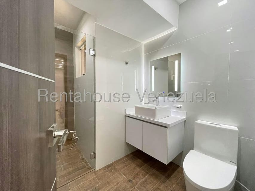 Apartamento (1 Nivel) en Venta en Base Aragua, Aragua - 23