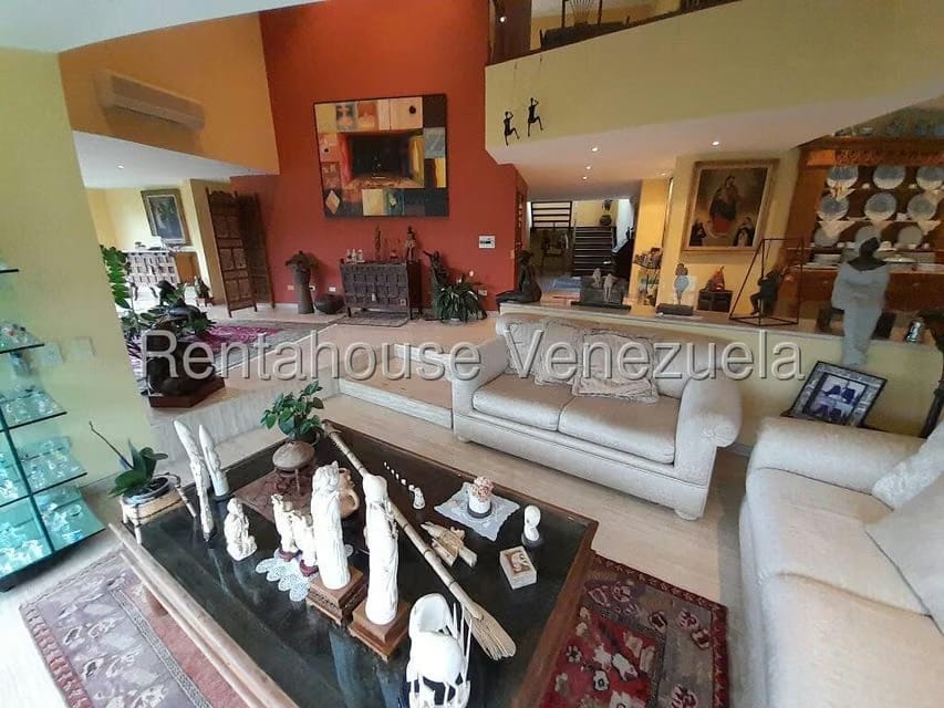 Apartamento (Duplex) en Venta en Lomas de La Lagunita, Distrito Metropolitano - 4