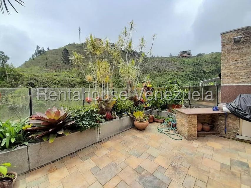 Apartamento (Duplex) en Venta en Lomas de La Lagunita, Distrito Metropolitano - 34