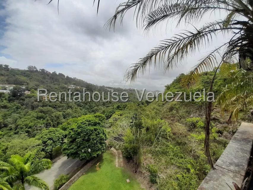Apartamento (Duplex) en Venta en Lomas de La Lagunita, Distrito Metropolitano - 35