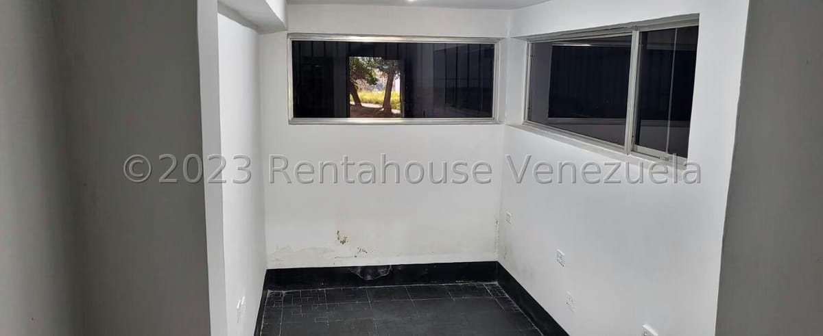 Comercial (Galpon - Deposito) en Venta en La Yaguara, Distrito Metropolitano - 21