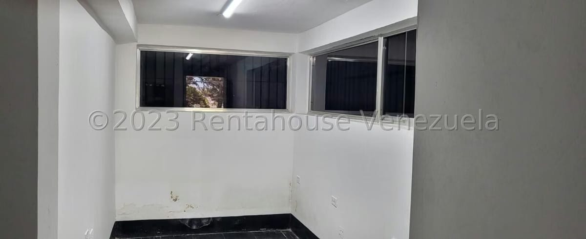 Comercial (Galpon - Deposito) en Venta en La Yaguara, Distrito Metropolitano - 22