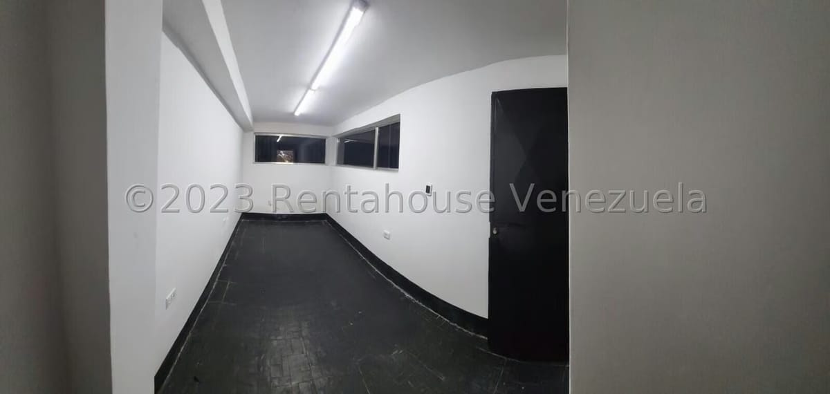 Comercial (Galpon - Deposito) en Venta en La Yaguara, Distrito Metropolitano - 23