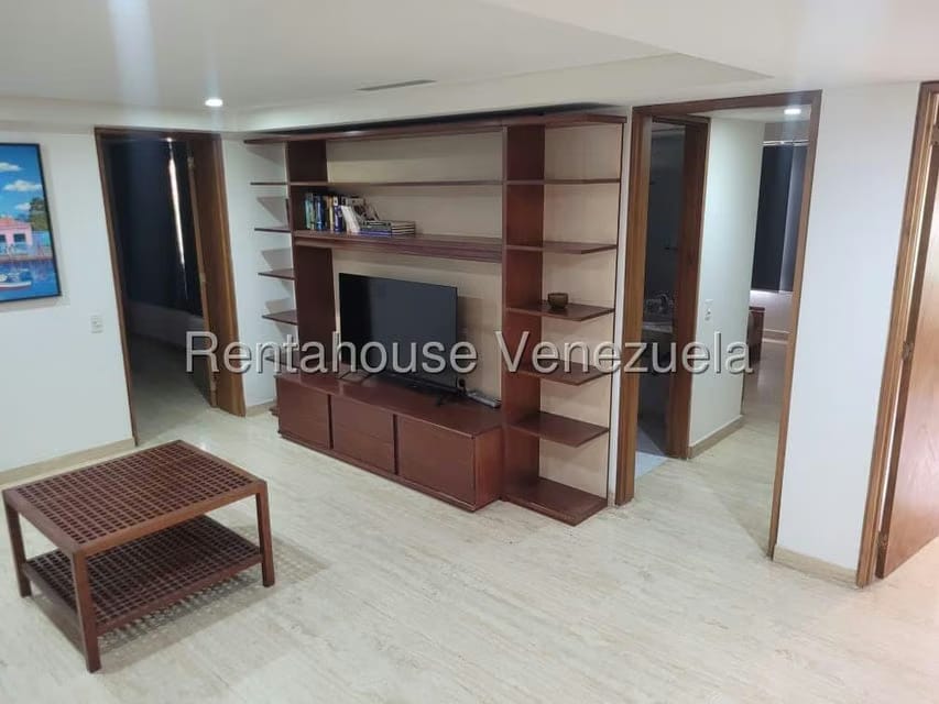 Apartamento (1 Nivel) en Alquiler en Campo Alegre, Distrito Metropolitano - 20