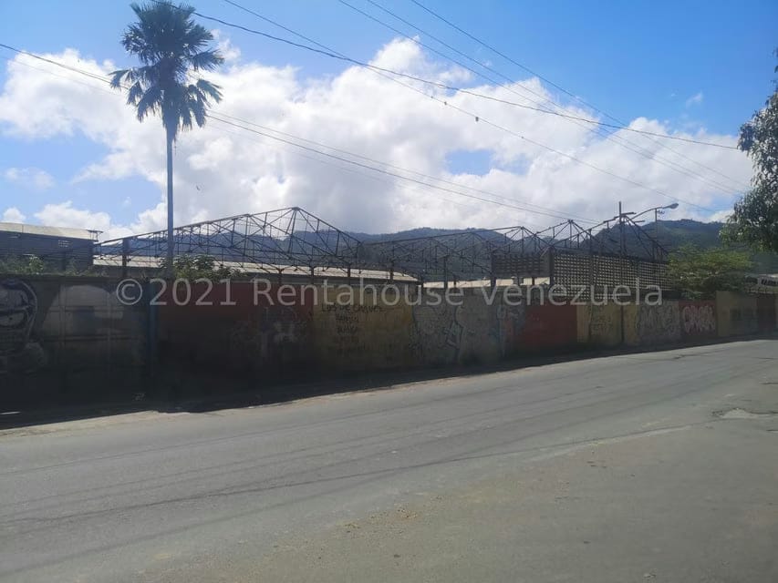 Terreno (Comercial) en Venta en El Marques, Miranda - 6