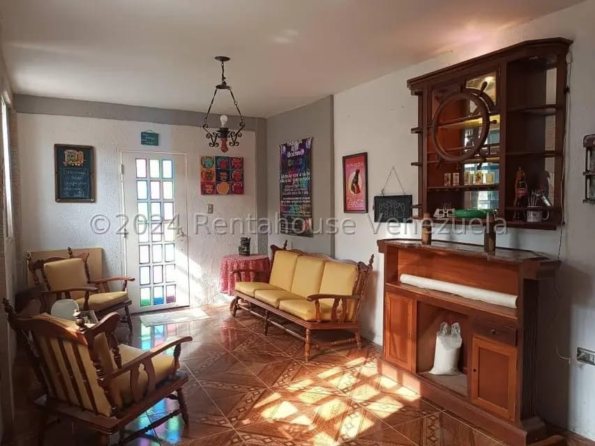 Casa (Multipes Niveles) en Venta en La Rosaleda, Miranda - 13