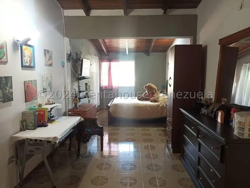 Casa (Multipes Niveles) en Venta en La Rosaleda, Miranda - 19