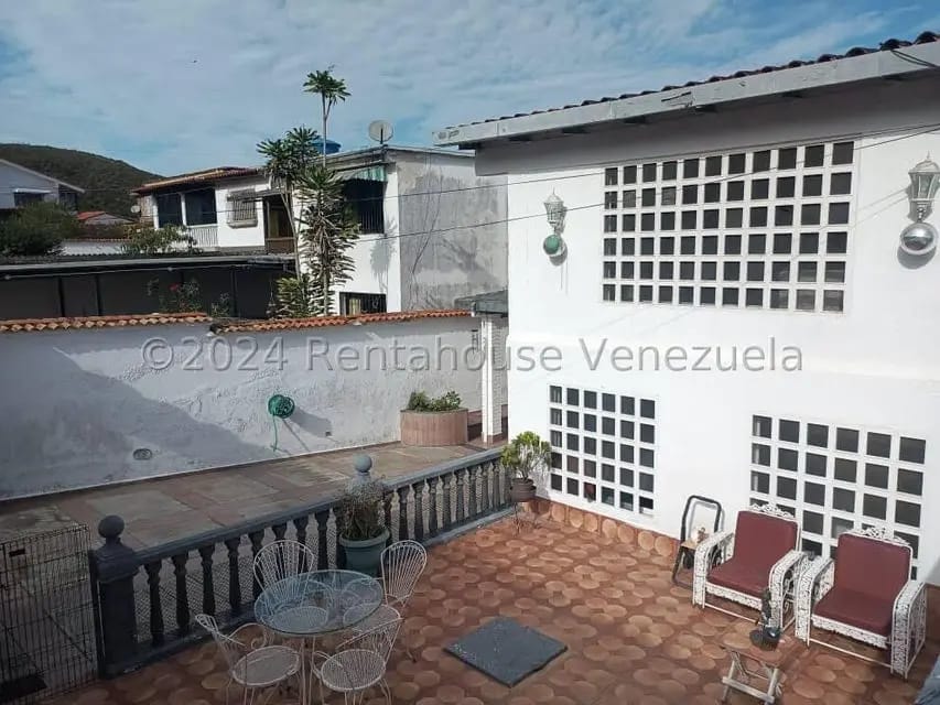 Casa (Multipes Niveles) en Venta en La Rosaleda, Miranda - 25