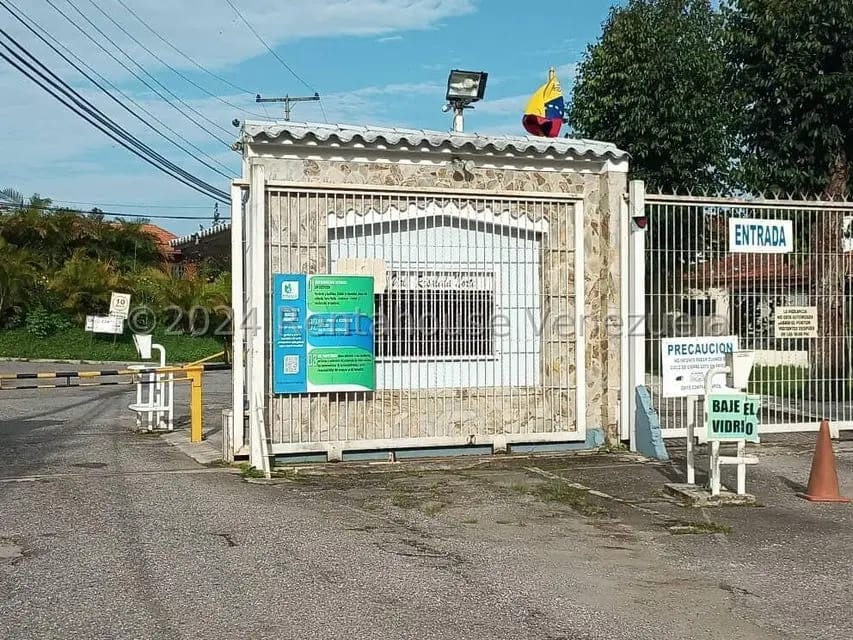 Casa (Multipes Niveles) en Venta en La Rosaleda, Miranda - 34