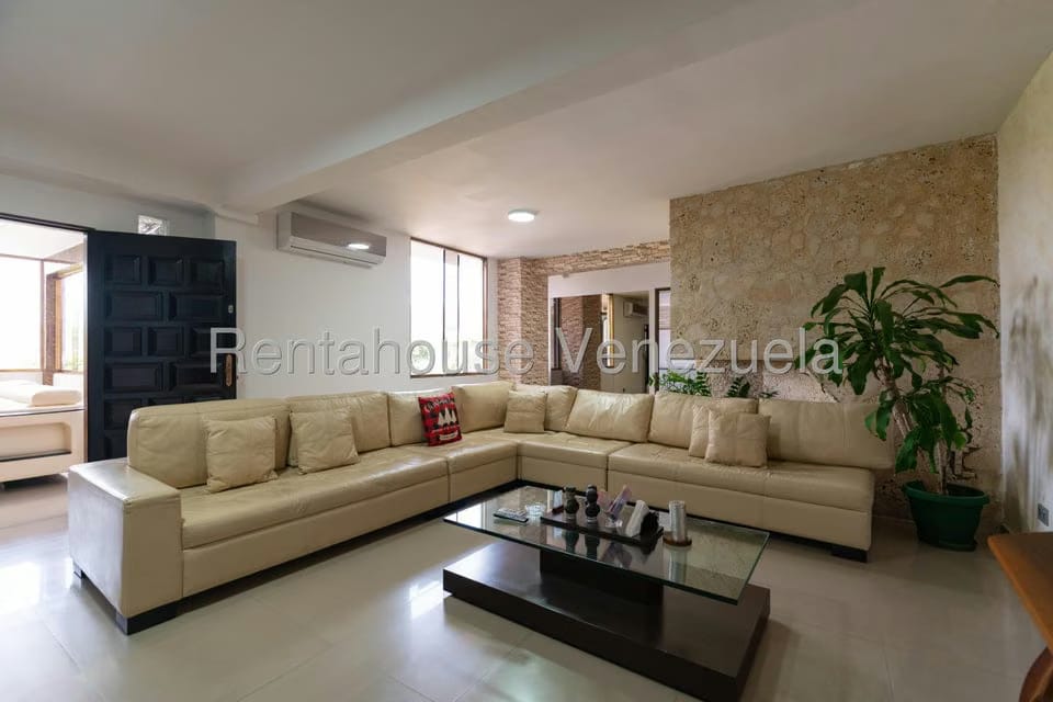 Casa (Multipes Niveles) en Venta en Lomas de La Trinidad, Distrito Metropolitano - 36