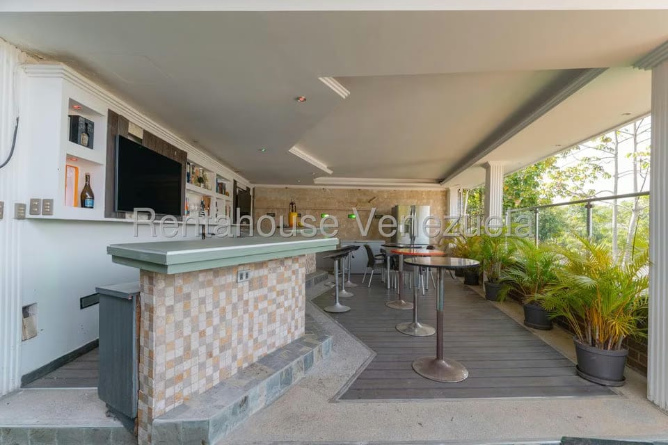 Casa (Multipes Niveles) en Venta en Lomas de La Trinidad, Distrito Metropolitano - 39