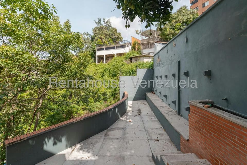 Casa (Multipes Niveles) en Venta en Lomas de La Trinidad, Distrito Metropolitano - 51