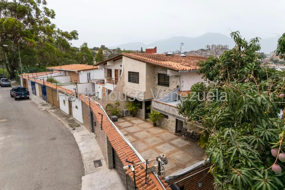 Casa (Multipes Niveles) en Venta en Lomas de La Trinidad, Distrito Metropolitano - 59