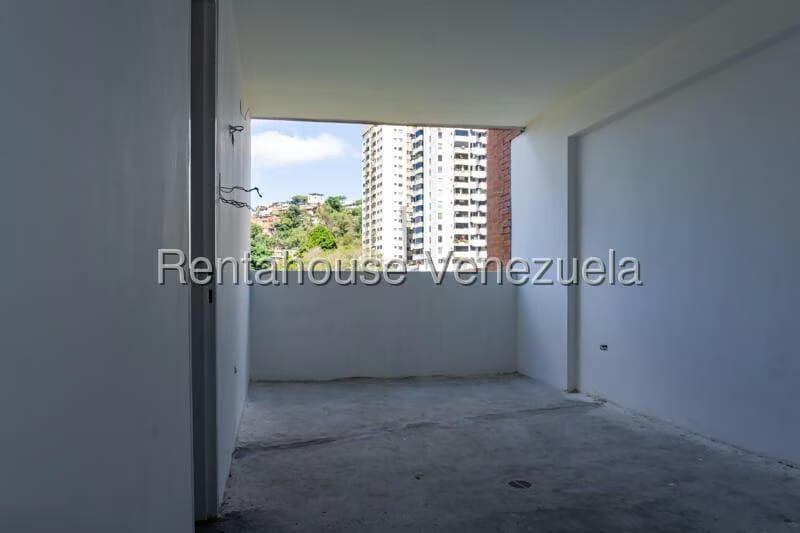 Apartamento (Penthouse) en Venta en La Bonita, Distrito Metropolitano - 5