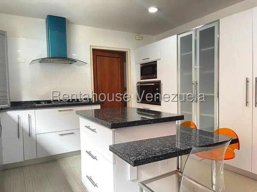 Apartamento (1 Nivel) en Alquiler en Oripoto, Distrito Metropolitano - 13