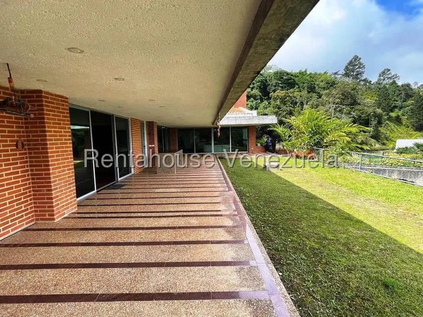 Apartamento (1 Nivel) en Alquiler en Oripoto, Distrito Metropolitano - 23