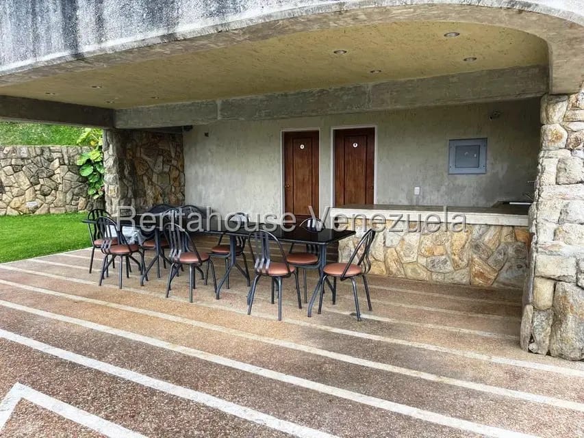 Apartamento (1 Nivel) en Alquiler en Oripoto, Distrito Metropolitano - 28