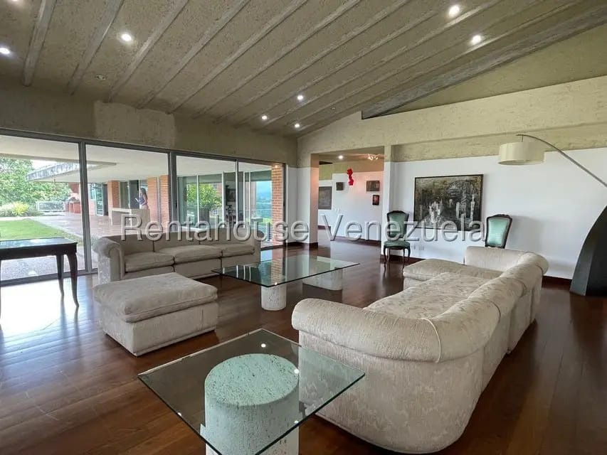 Apartamento (1 Nivel) en Alquiler en Oripoto, Distrito Metropolitano - 6