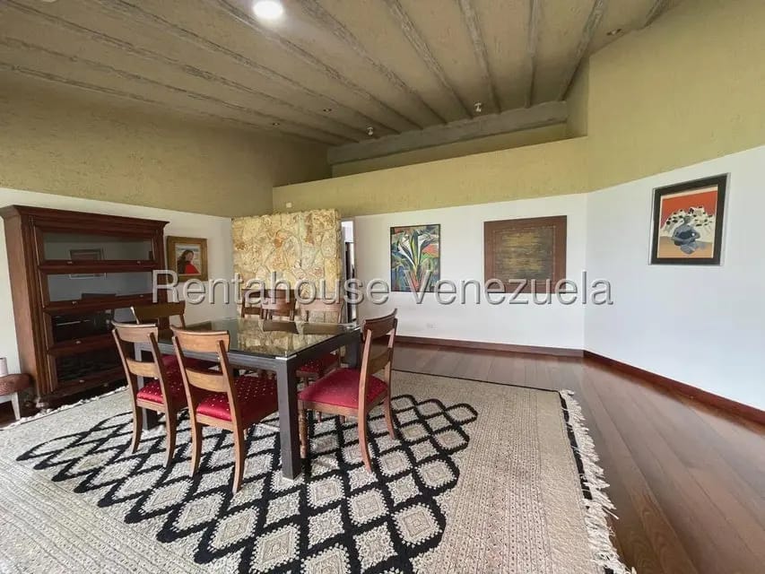 Apartamento (1 Nivel) en Alquiler en Oripoto, Distrito Metropolitano - 9