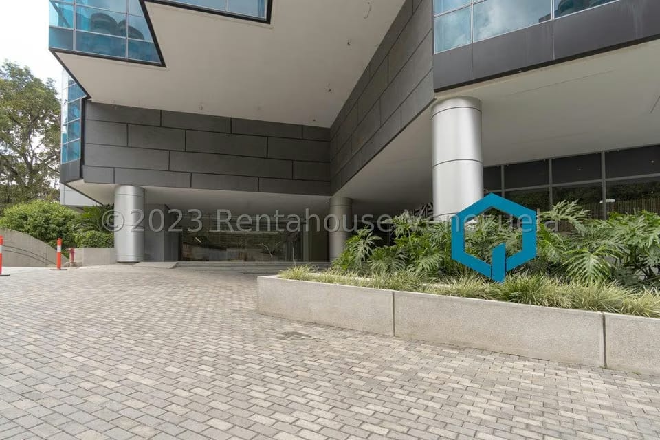 Comercial (Oficina) en Venta en Los Naranjos del Cafetal, Distrito Metropolitano - 2