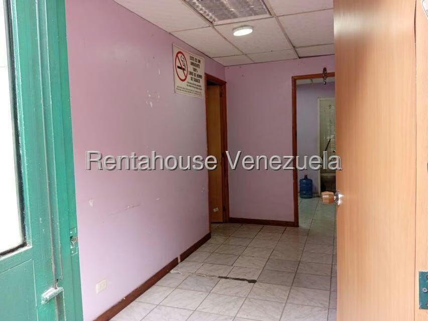Comercial (Local Comercial) en Alquiler en El Paraiso, Distrito Metropolitano - 3