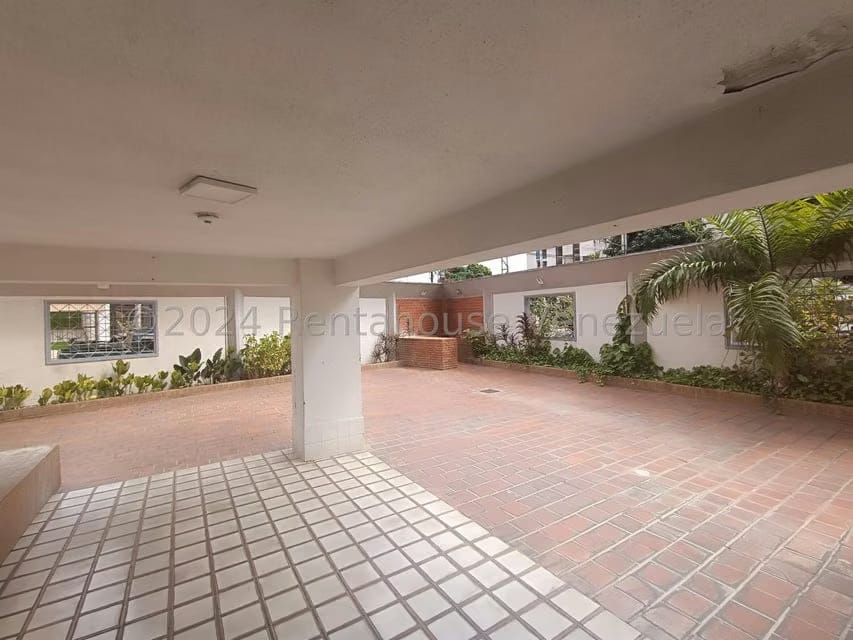 Apartamento (Penthouse) en Venta en El Bosque, Aragua - 37
