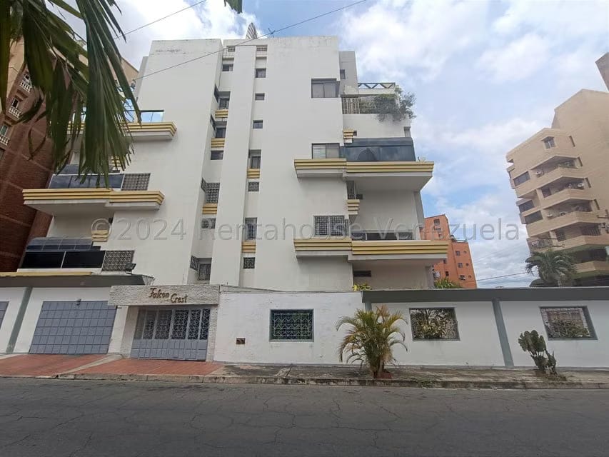 Apartamento (Penthouse) en Venta en El Bosque, Aragua - 39
