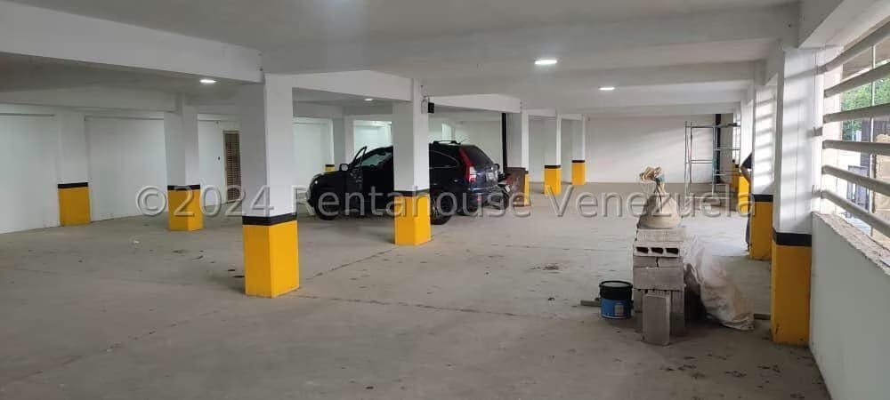 Comercial (Estacionamiento) en Venta en El Marques, Distrito Metropolitano - 5