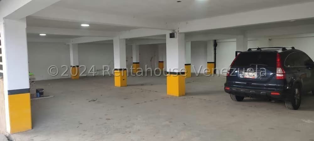 Comercial (Estacionamiento) en Venta en El Marques, Distrito Metropolitano - 6
