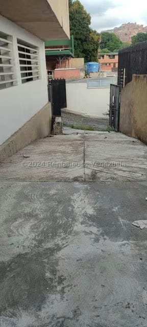 Comercial (Estacionamiento) en Venta en El Marques, Distrito Metropolitano - 8
