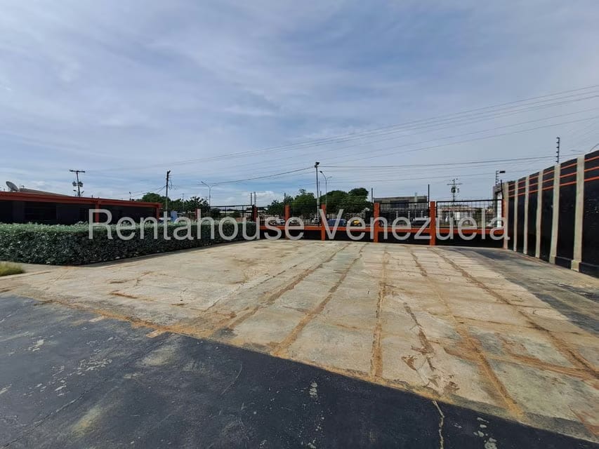 Comercial (Local Comercial) en Alquiler en Centro, Falcon - 12