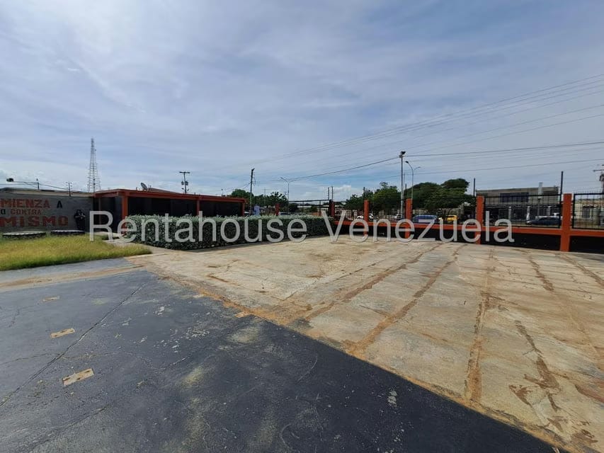Comercial (Local Comercial) en Alquiler en Centro, Falcon - 13