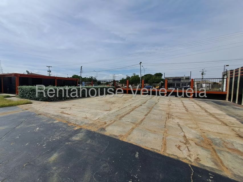 Comercial (Local Comercial) en Alquiler en Centro, Falcon - 14